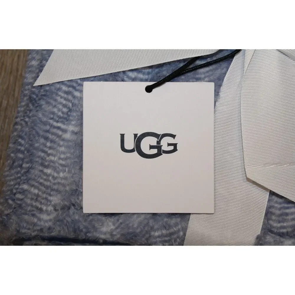 Ugg Throw Blanket Blue Cozy Soft Warm Lorelai Textured Fux Fur‎ Micromink…